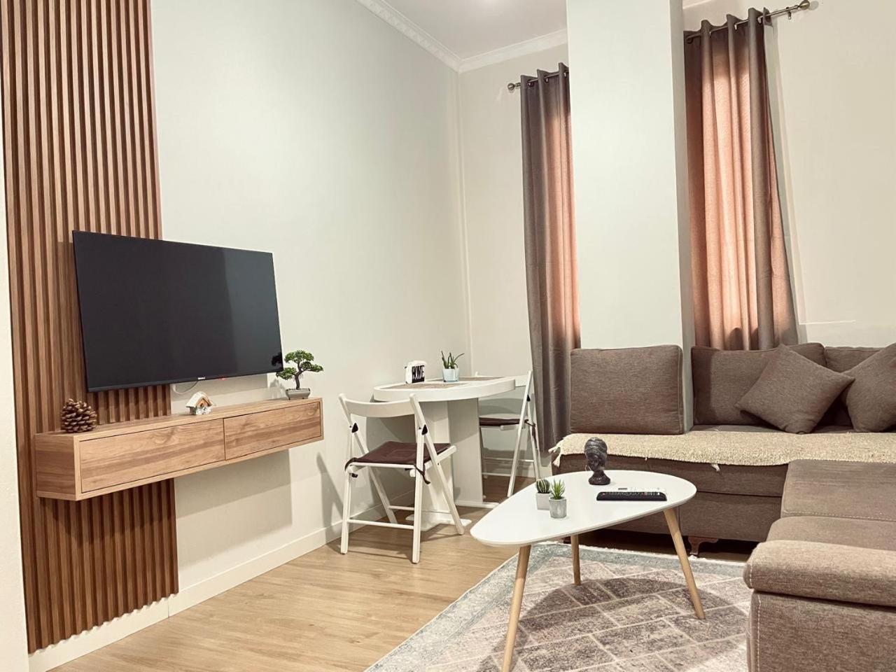 טיראנה Home Inn Apartment 2 Near City Center מראה חיצוני תמונה